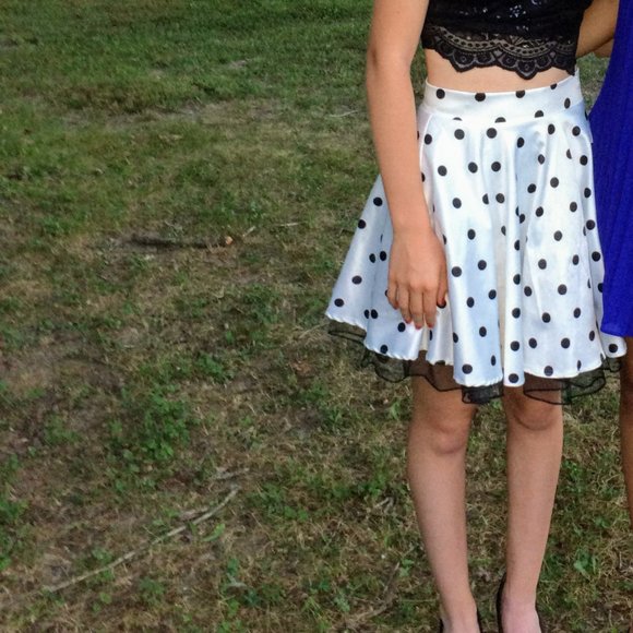 Beautiful 2-piece party dress/formal - Picture 4 of 4